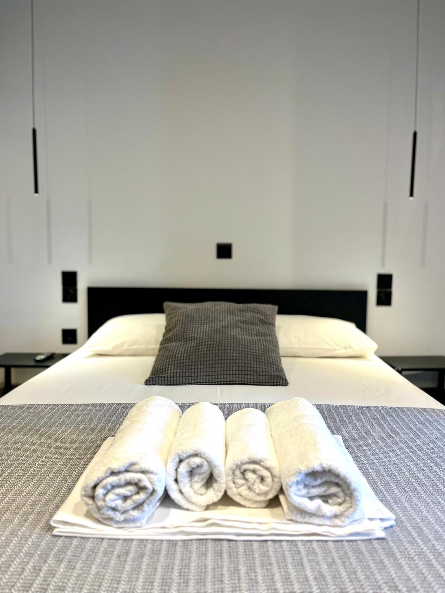 Oihalia'S Petit Double Room Avlonarion Екстер'єр фото