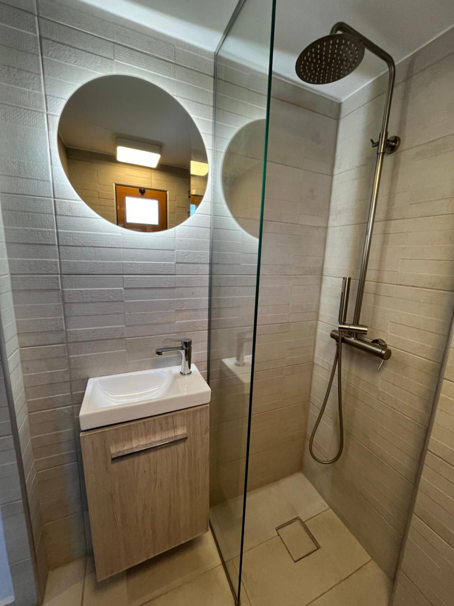 Oihalia'S Petit Double Room Avlonarion Екстер'єр фото